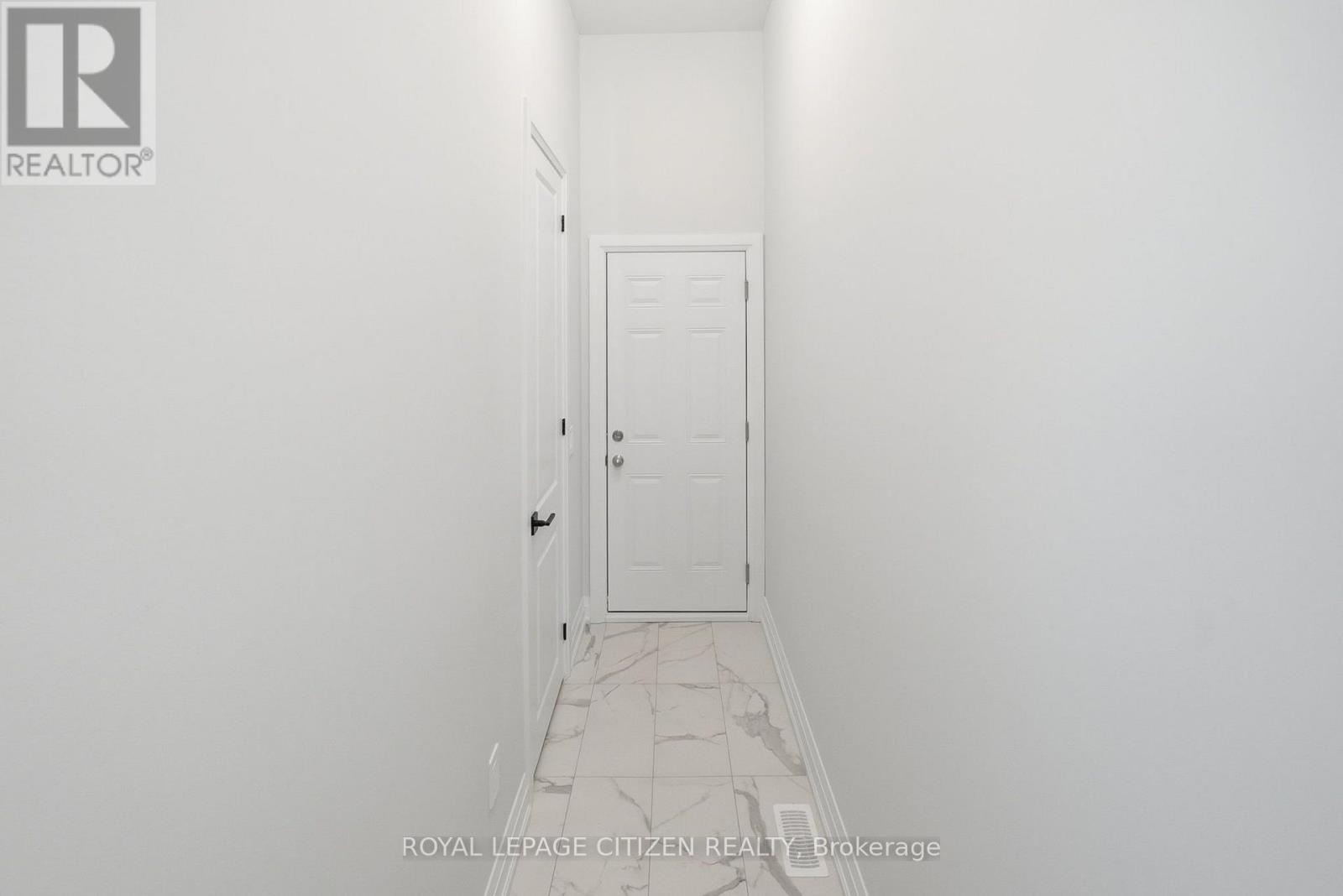 18 Mckay Avenue, Kawartha Lakes (Lindsay), Ontario  K9V 0R2 - Photo 14 - X13883258