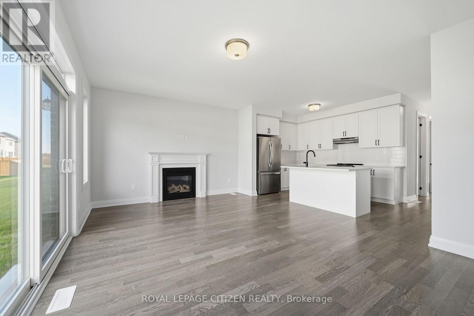 18 Mckay Avenue, Kawartha Lakes (Lindsay), Ontario  K9V 0R2 - Photo 17 - X13883258