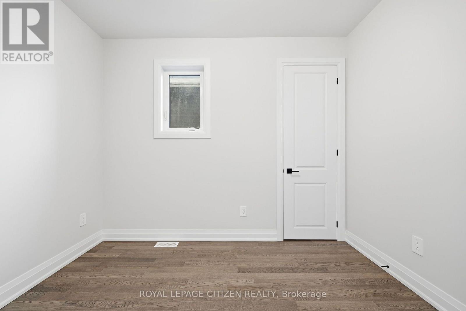 18 Mckay Avenue, Kawartha Lakes (Lindsay), Ontario  K9V 0R2 - Photo 30 - X13883258