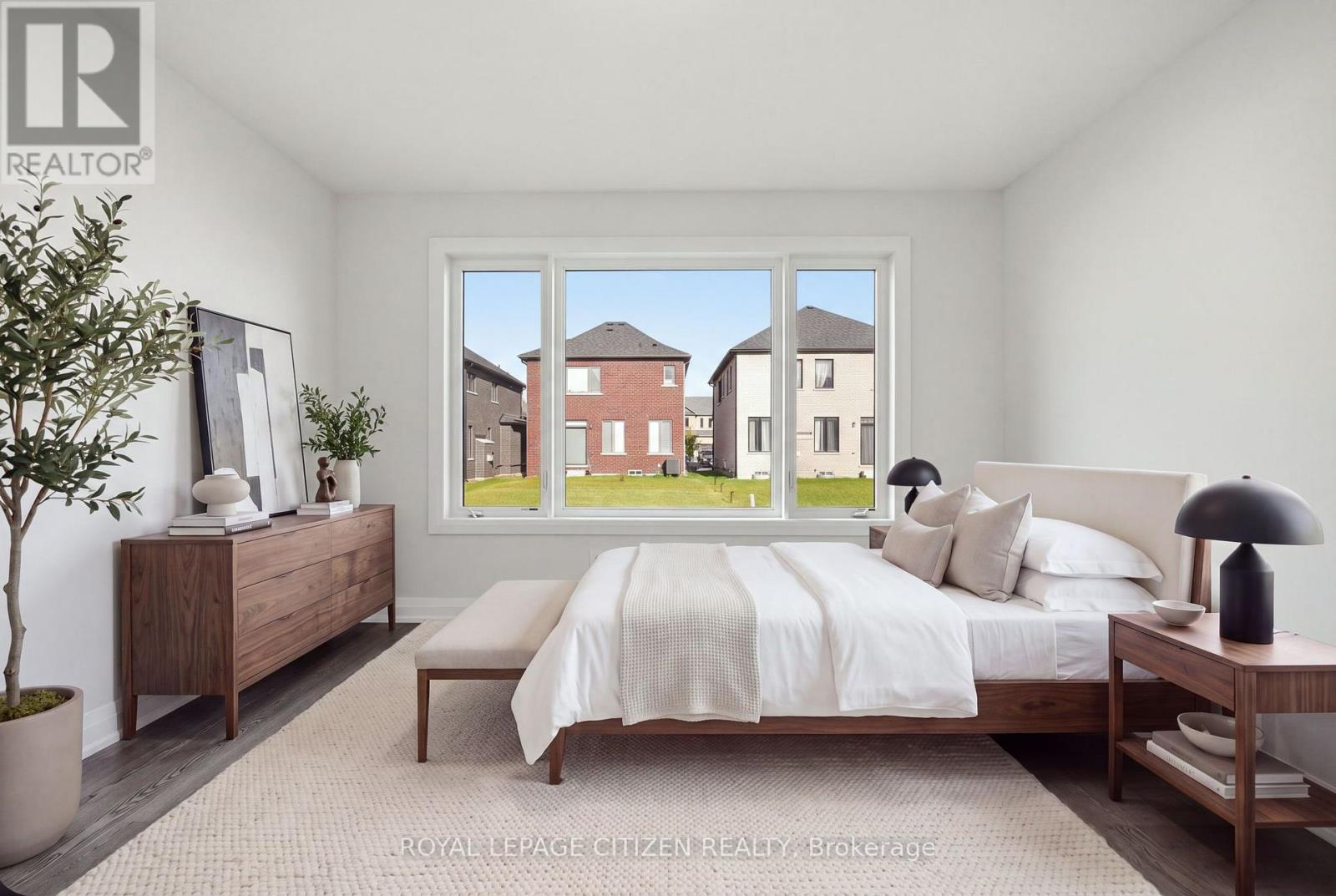 18 Mckay Avenue, Kawartha Lakes (Lindsay), Ontario  K9V 0R2 - Photo 8 - X13883258