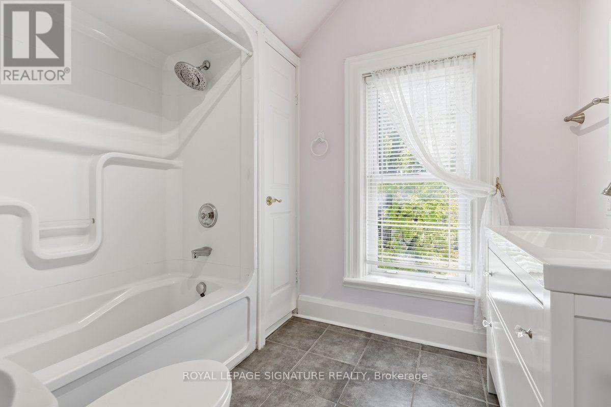 65 Bond Street W, Kawartha Lakes (Lindsay), Ontario  K9V 3R3 - Photo 17 - X13884224