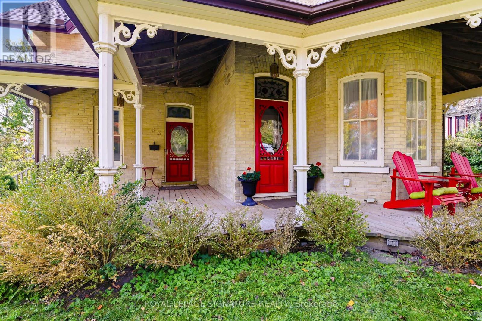 65 Bond Street W, Kawartha Lakes (Lindsay), Ontario  K9V 3R3 - Photo 2 - X13884224