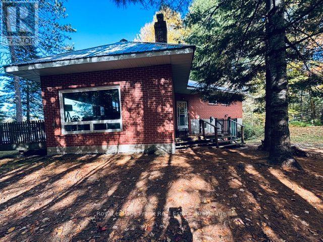 1031 Constance Road, Dysart Et Al (Harcourt), Ontario  K0L 1X0 - Photo 23 - X13884438