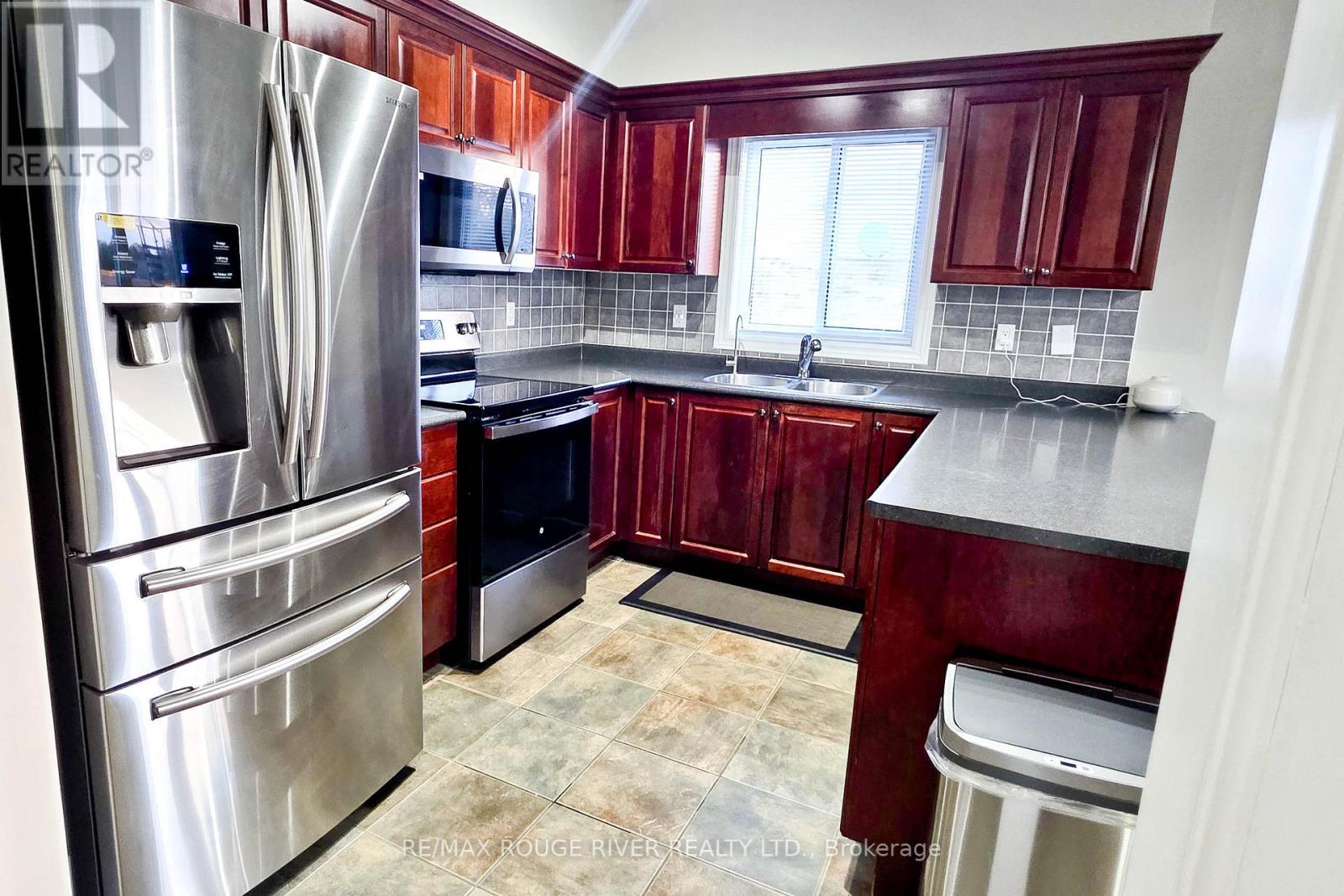 71 Sweetnam Drive, Kawartha Lakes (Lindsay), Ontario  K9V 0A7 - Photo 13 - X13885768