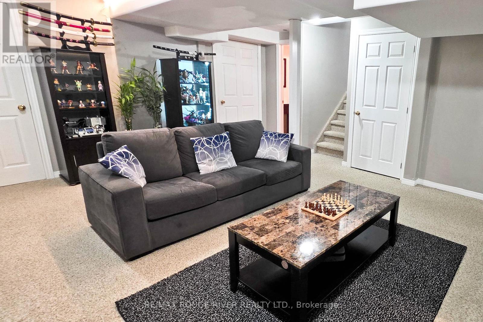 71 Sweetnam Drive, Kawartha Lakes (Lindsay), Ontario  K9V 0A7 - Photo 28 - X13885768