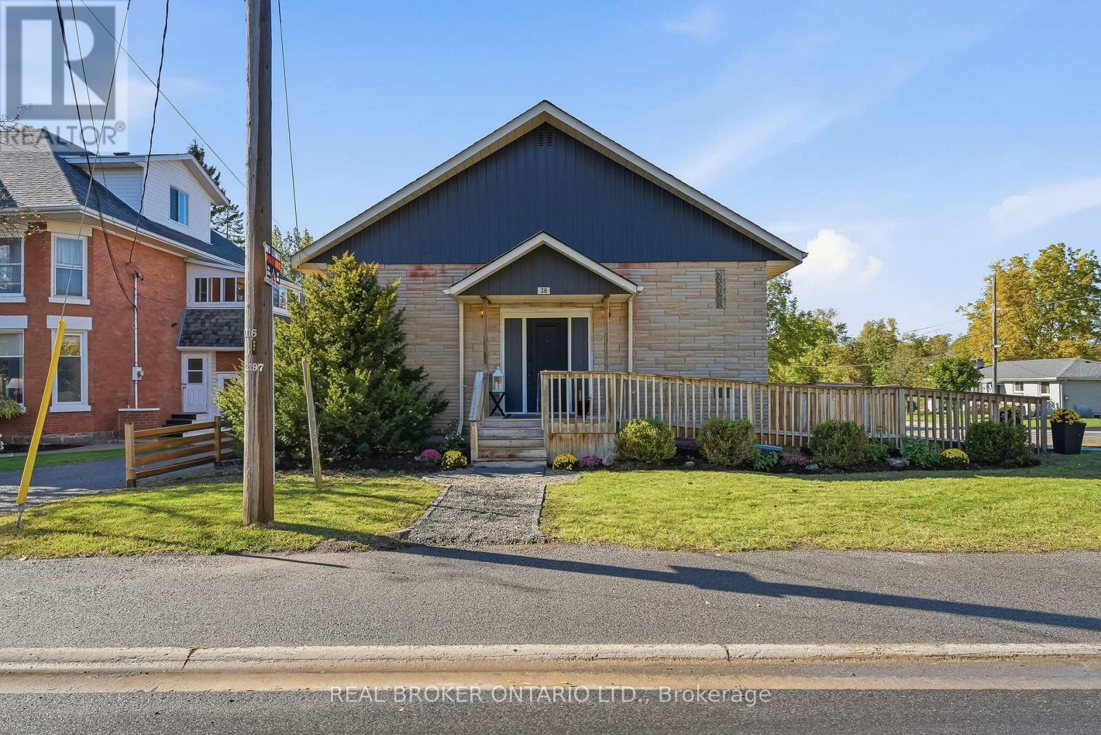 38 QUEEN STREET, asphodel-norwood (norwood), Ontario