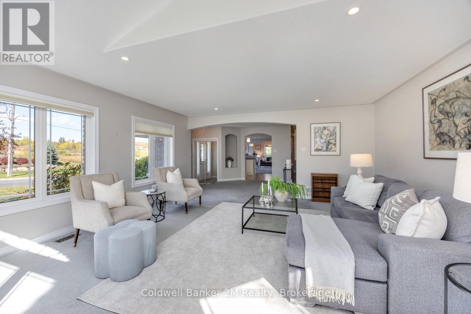 504 Settler's Ridge Nw, Peterborough (Northcrest Ward 5), Ontario  K9L 2A6 - Photo 4 - X14023018