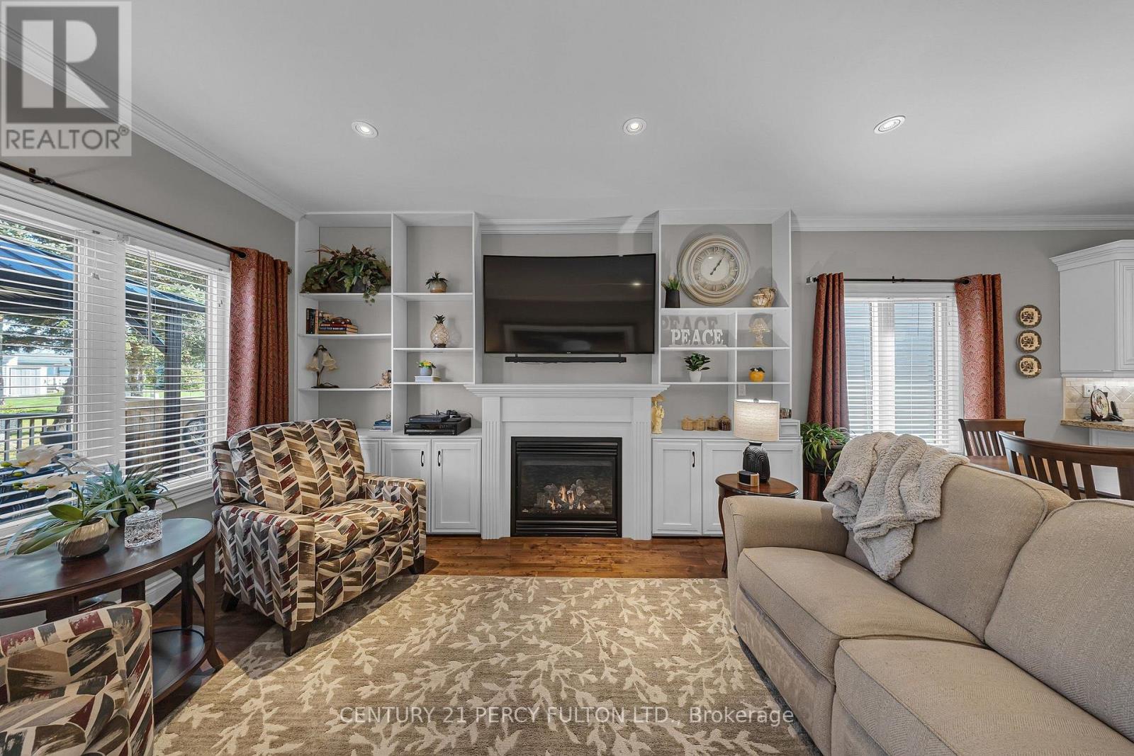 7 Eastbank Road, Clarington (Newcastle), Ontario  L1B 1B7 - Photo 15 - E14027428