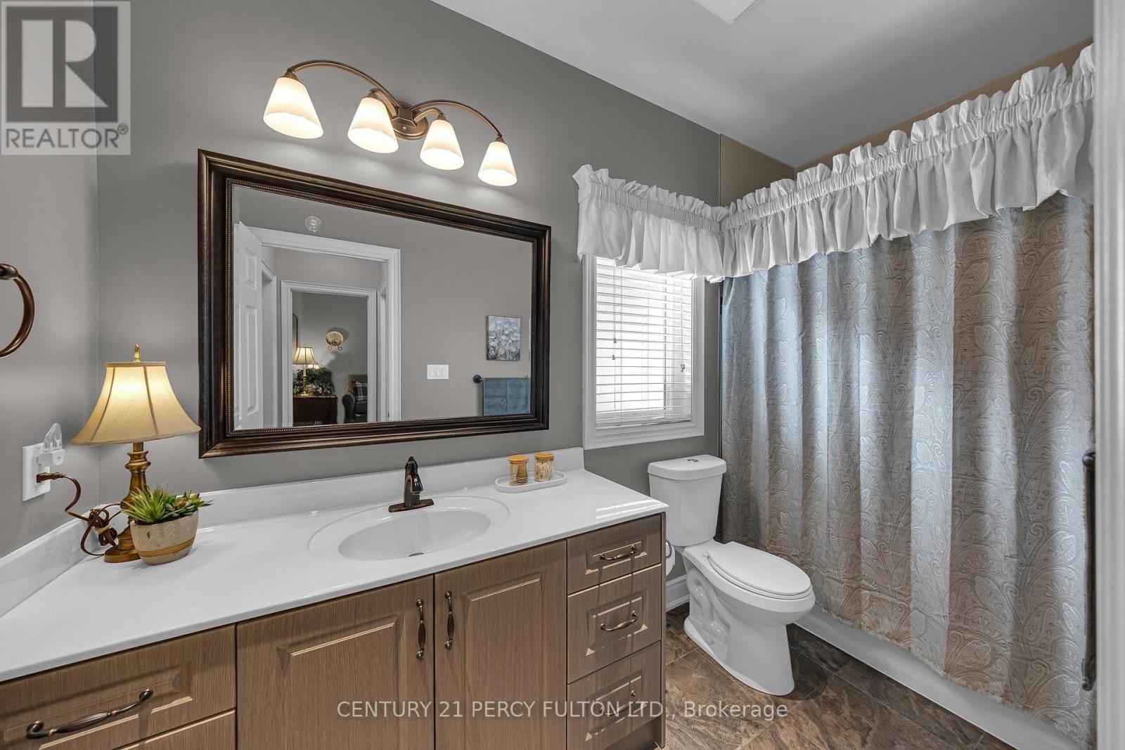7 Eastbank Road, Clarington (Newcastle), Ontario  L1B 1B7 - Photo 23 - E14027428