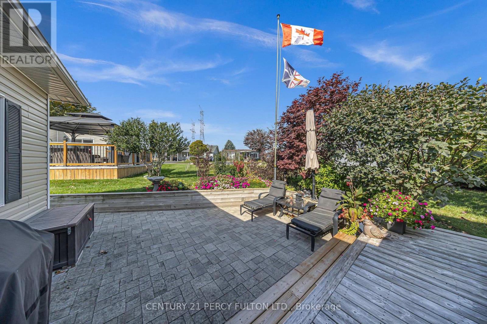 7 Eastbank Road, Clarington (Newcastle), Ontario  L1B 1B7 - Photo 39 - E14027428