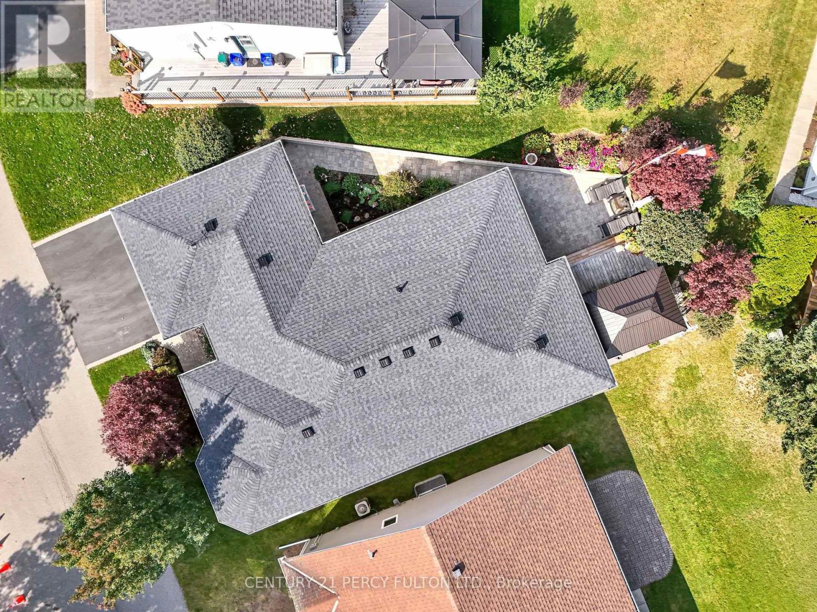 7 Eastbank Road, Clarington (Newcastle), Ontario  L1B 1B7 - Photo 42 - E14027428