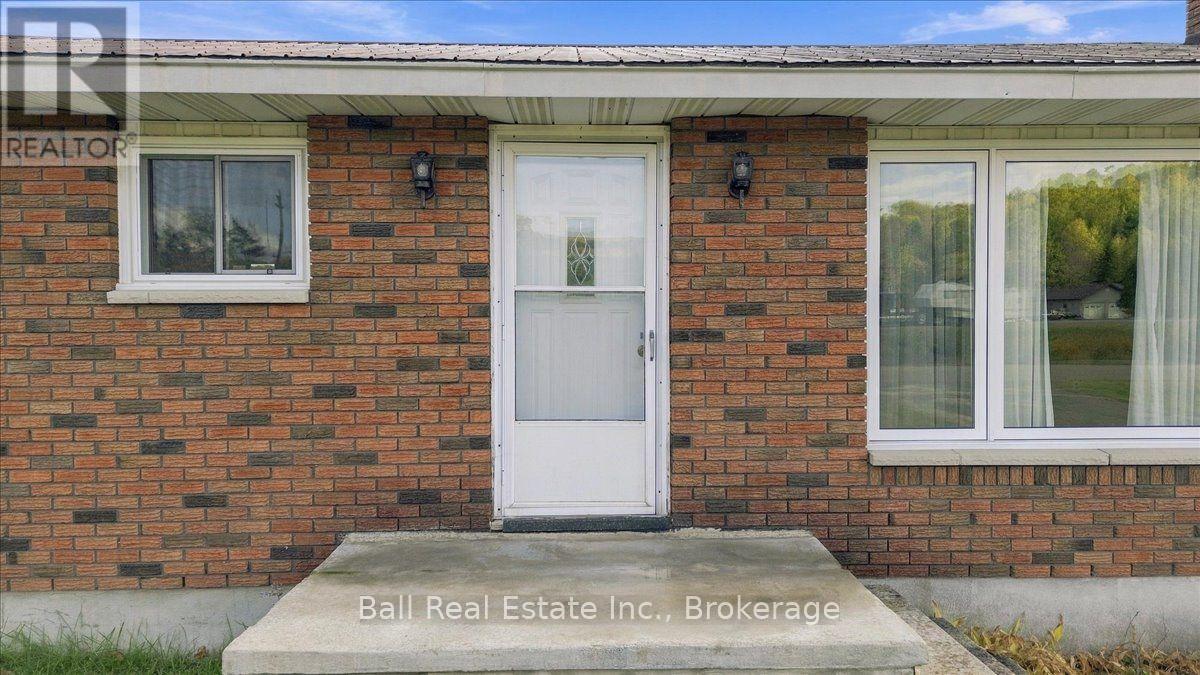 316 Buck Hill Road, Hastings Highlands (Herschel Ward), Ontario  K0L 1C0 - Photo 6 - X14027754