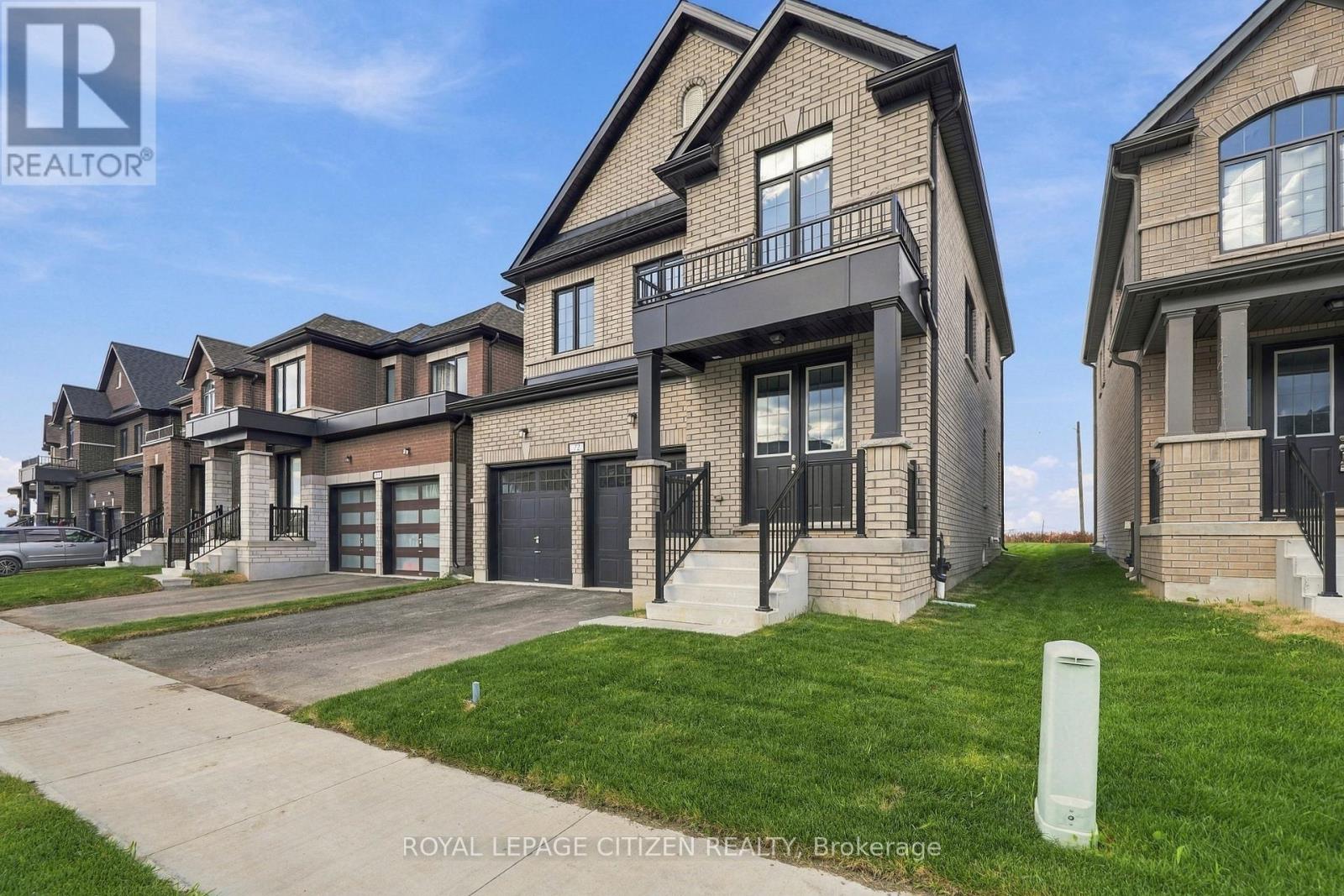 72 Butler Boulevard, Kawartha Lakes (Lindsay), Ontario  K9V 0S1 - Photo 2 - X14028692