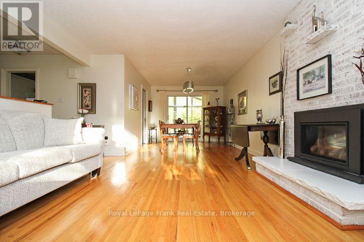 62 Springbrook Drive, Peterborough (Monaghan Ward 2), Ontario  K9J 1L1 - Photo 11 - X14028890