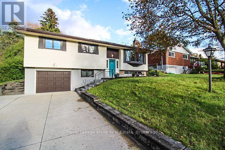 62 Springbrook Drive, Peterborough (Monaghan Ward 2), Ontario  K9J 1L1 - Photo 2 - X14028890