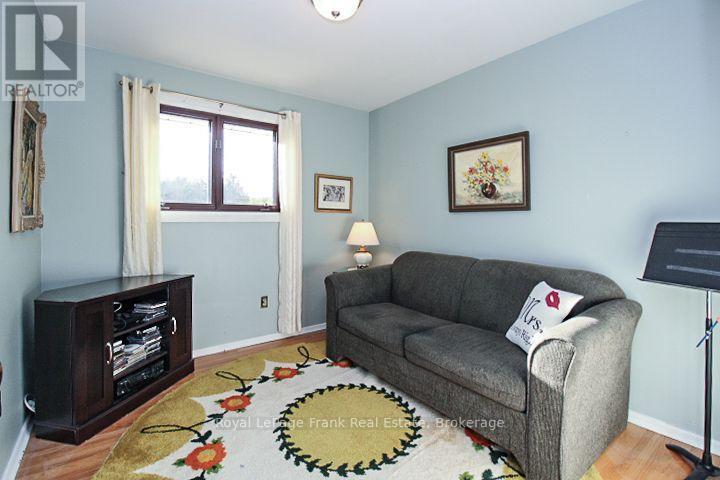 62 Springbrook Drive, Peterborough (Monaghan Ward 2), Ontario  K9J 1L1 - Photo 21 - X14028890
