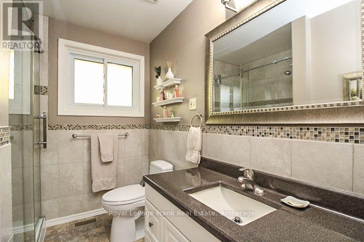 62 Springbrook Drive, Peterborough (Monaghan Ward 2), Ontario  K9J 1L1 - Photo 31 - X14028890
