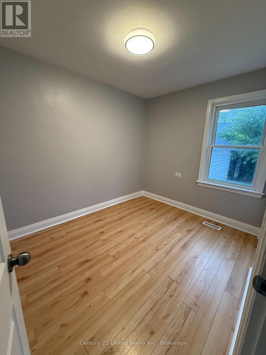 A - 1269 Clonsilla Avenue, Peterborough (Town Ward 3), Ontario  K9J 5Z1 - Photo 12 - X14030552