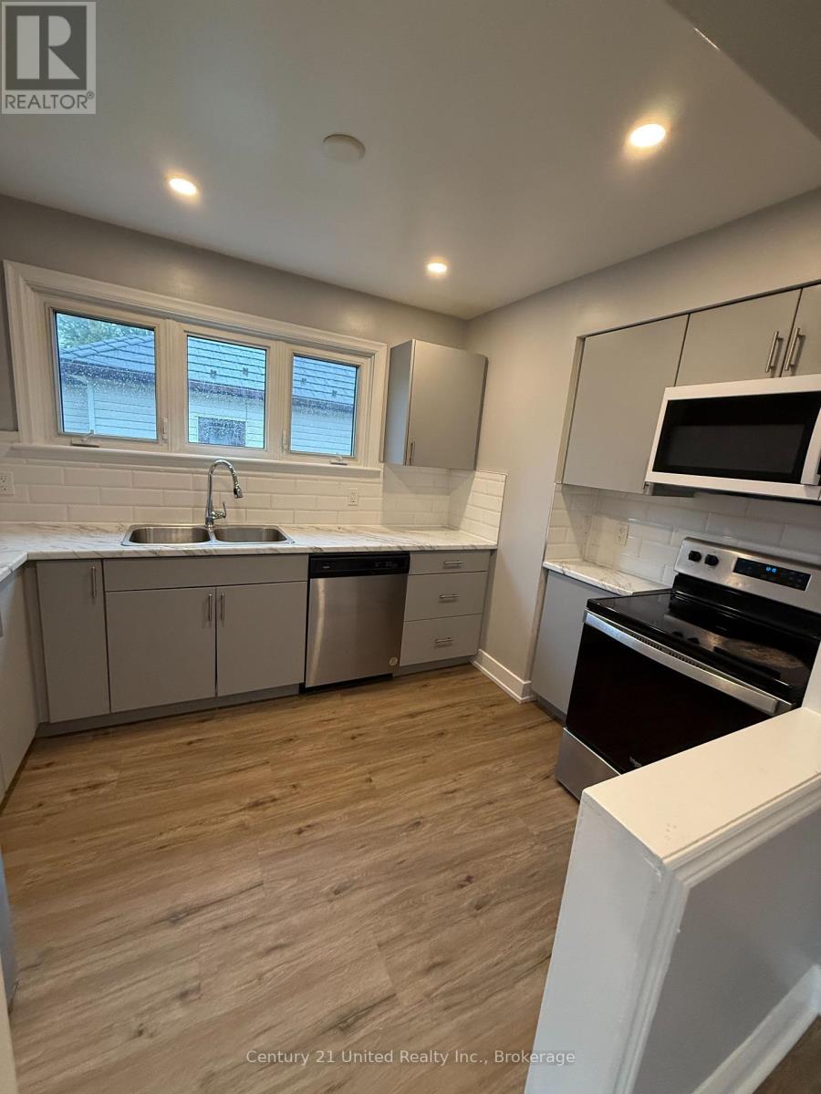 A - 1269 Clonsilla Avenue, Peterborough (Town Ward 3), Ontario  K9J 5Z1 - Photo 5 - X14030552