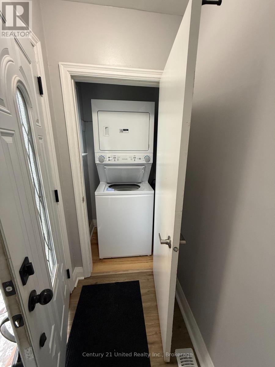 Main Floor - 1055 Western Avenue, Peterborough (Otonabee Ward 1), Ontario  K9J 5W5 - Photo 7 - X14030586