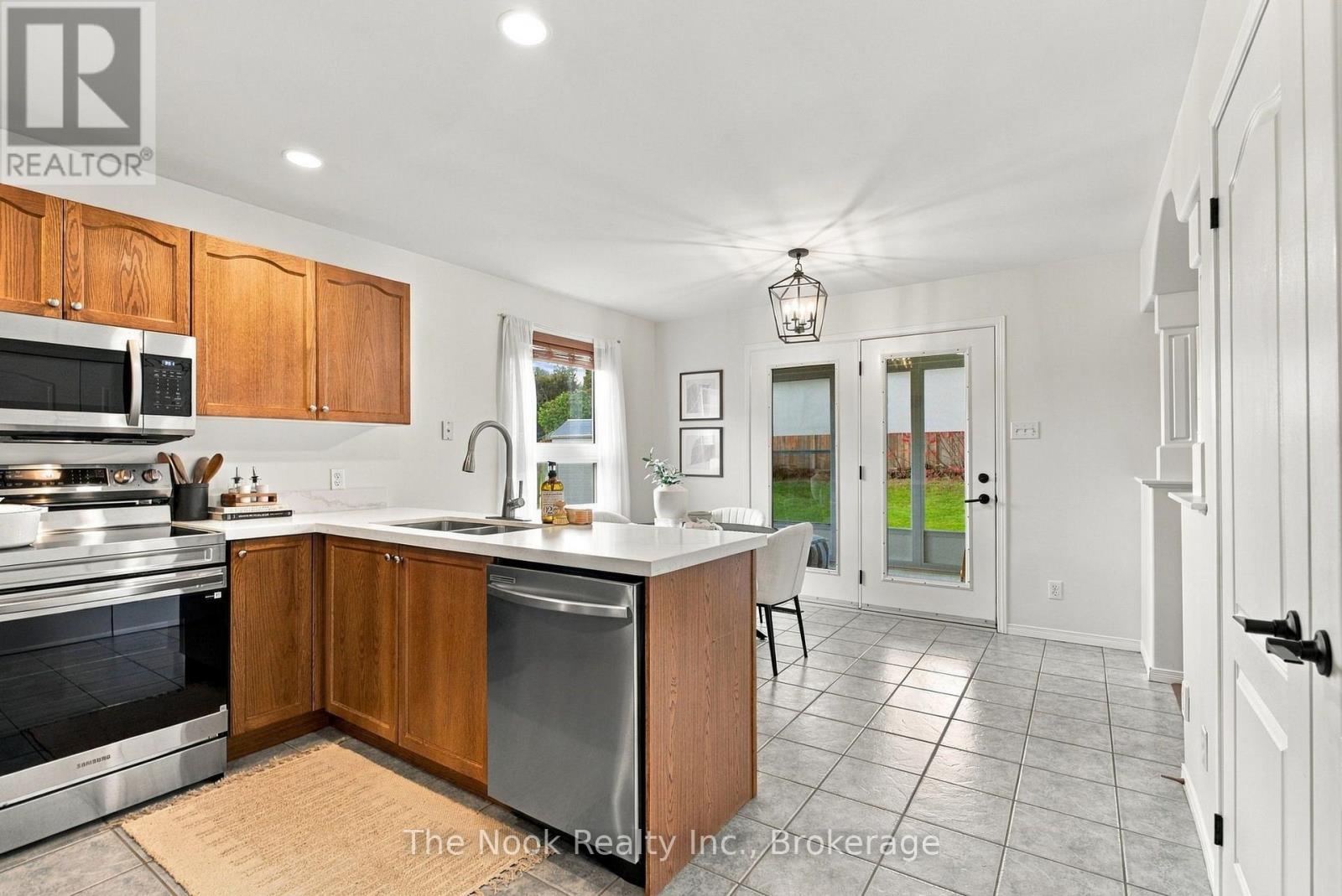 33 Laing Court, Peterborough (Otonabee Ward 1), Ontario  K9K 2N4 - Photo 12 - X14032342