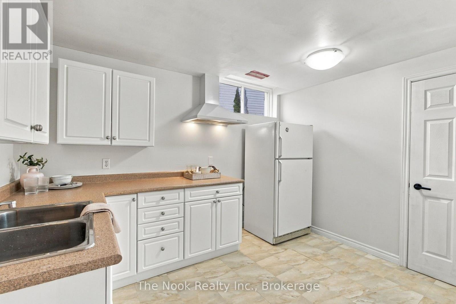 33 Laing Court, Peterborough (Otonabee Ward 1), Ontario  K9K 2N4 - Photo 40 - X14032342