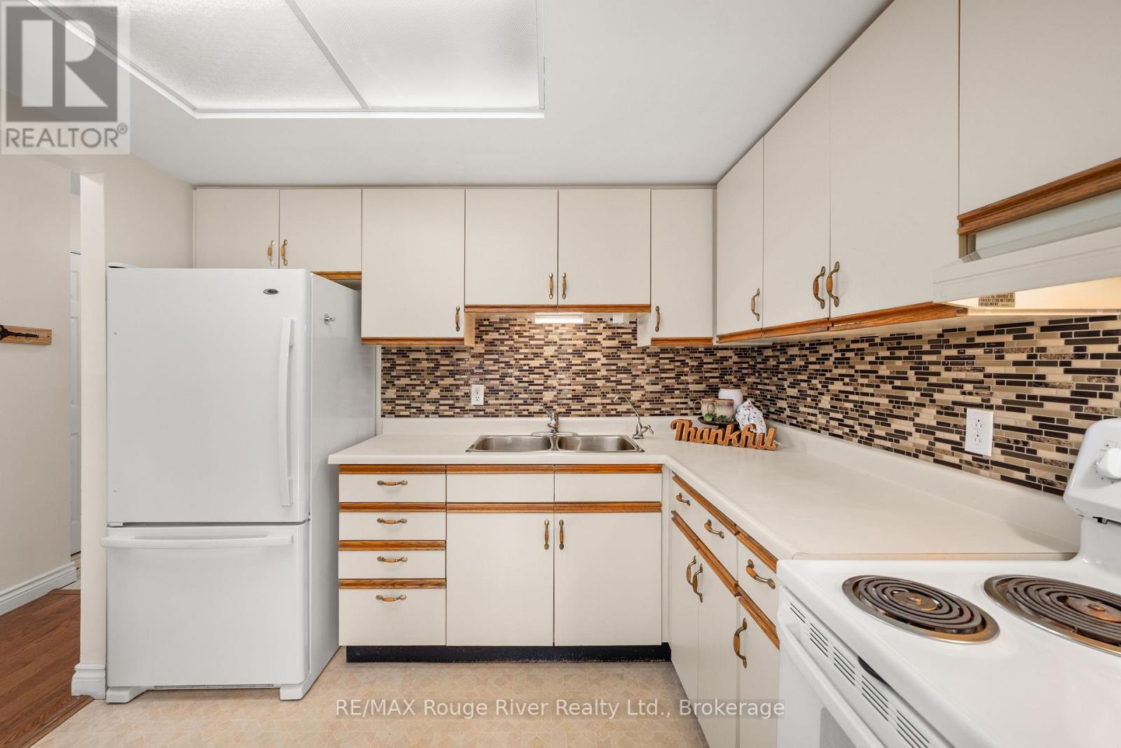 207 - 1 Heritage Way, Kawartha Lakes (Lindsay), Ontario  K9V 5P9 - Photo 14 - X14033264