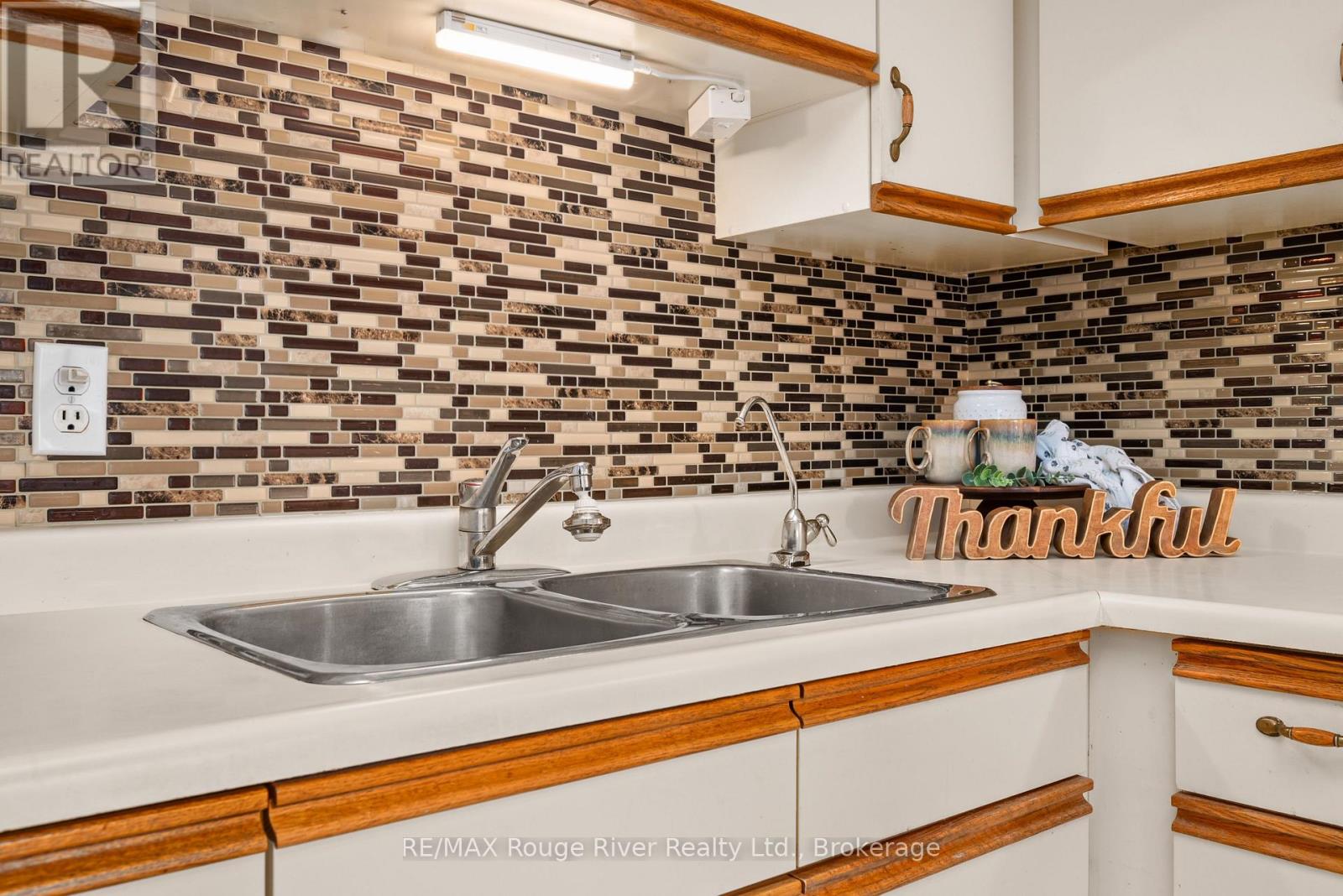 207 - 1 Heritage Way, Kawartha Lakes (Lindsay), Ontario  K9V 5P9 - Photo 16 - X14033264
