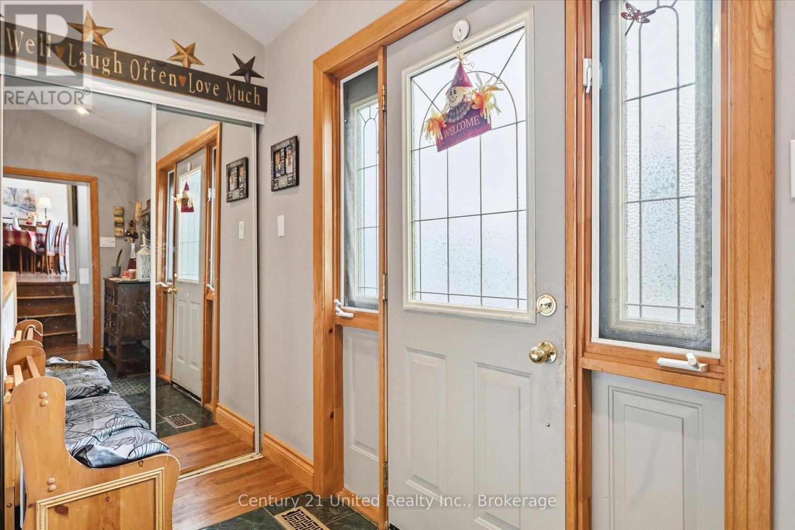 151 Elizabeth Avenue, Peterborough (Northcrest Ward 5), Ontario  K9H 5E2 - Photo 6 - X14081492