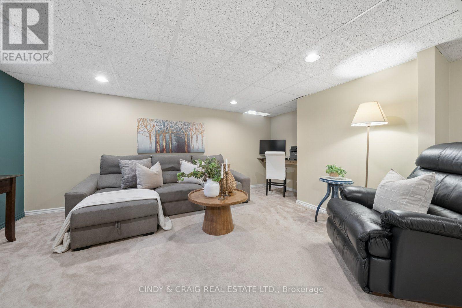 5 Grady Drive, Clarington (Newcastle), Ontario  L1B 1J1 - Photo 16 - E14081762