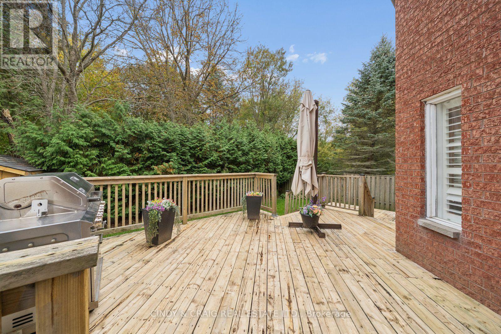 5 Grady Drive, Clarington (Newcastle), Ontario  L1B 1J1 - Photo 18 - E14081762