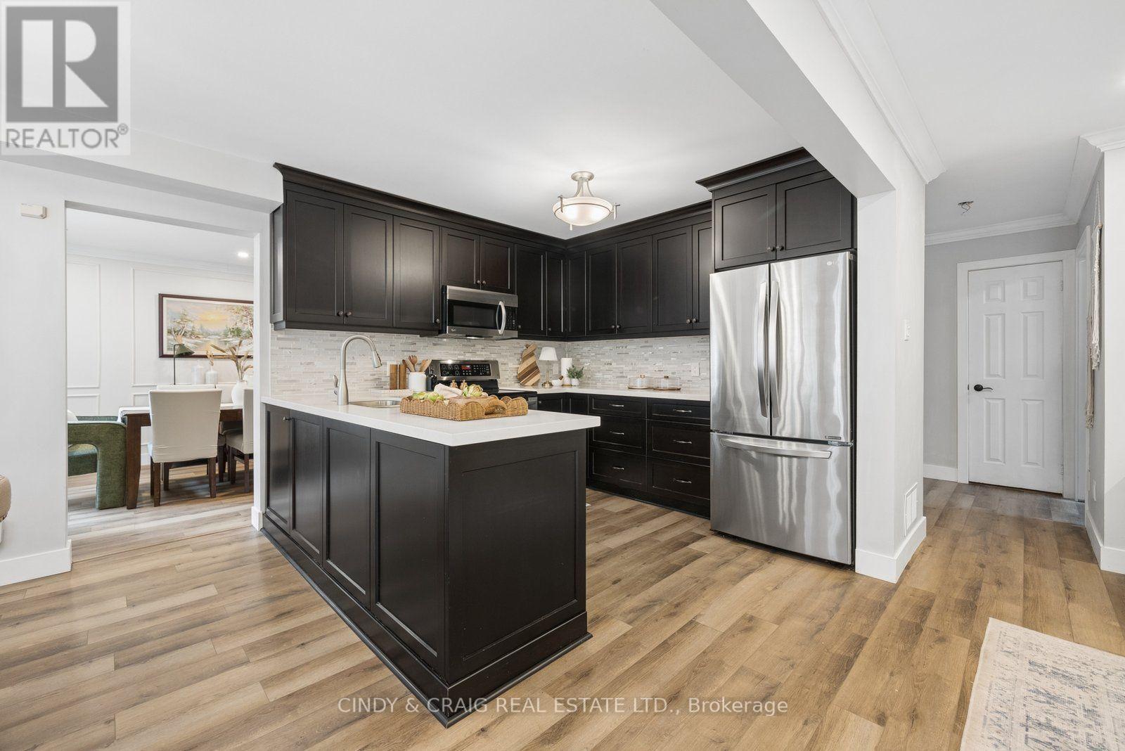 5 Grady Drive, Clarington (Newcastle), Ontario  L1B 1J1 - Photo 8 - E14081762