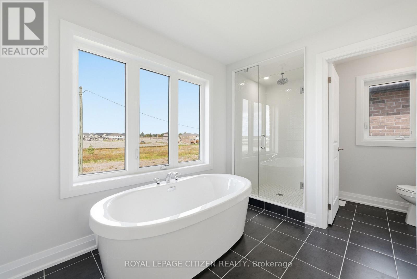 96 Butler Boulevard, Kawartha Lakes (Lindsay), Ontario  K9V 0R9 - Photo 44 - X14081484