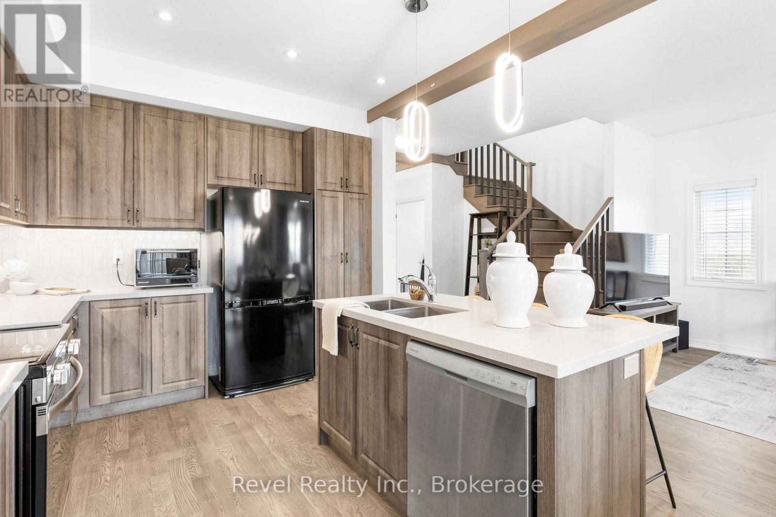 3 Bakogeorge Street, Kawartha Lakes (Lindsay), Ontario  K9V 0E3 - Photo 13 - X14082520