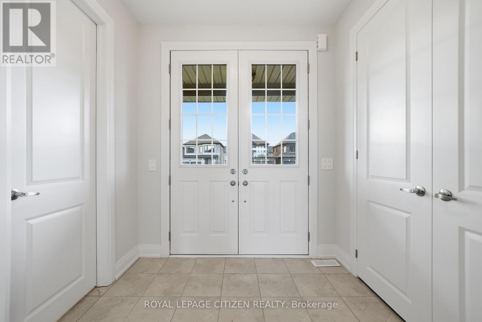 145 St Joseph Road, Kawartha Lakes (Lindsay), Ontario  K9V 0R8 - Photo 8 - X14082632
