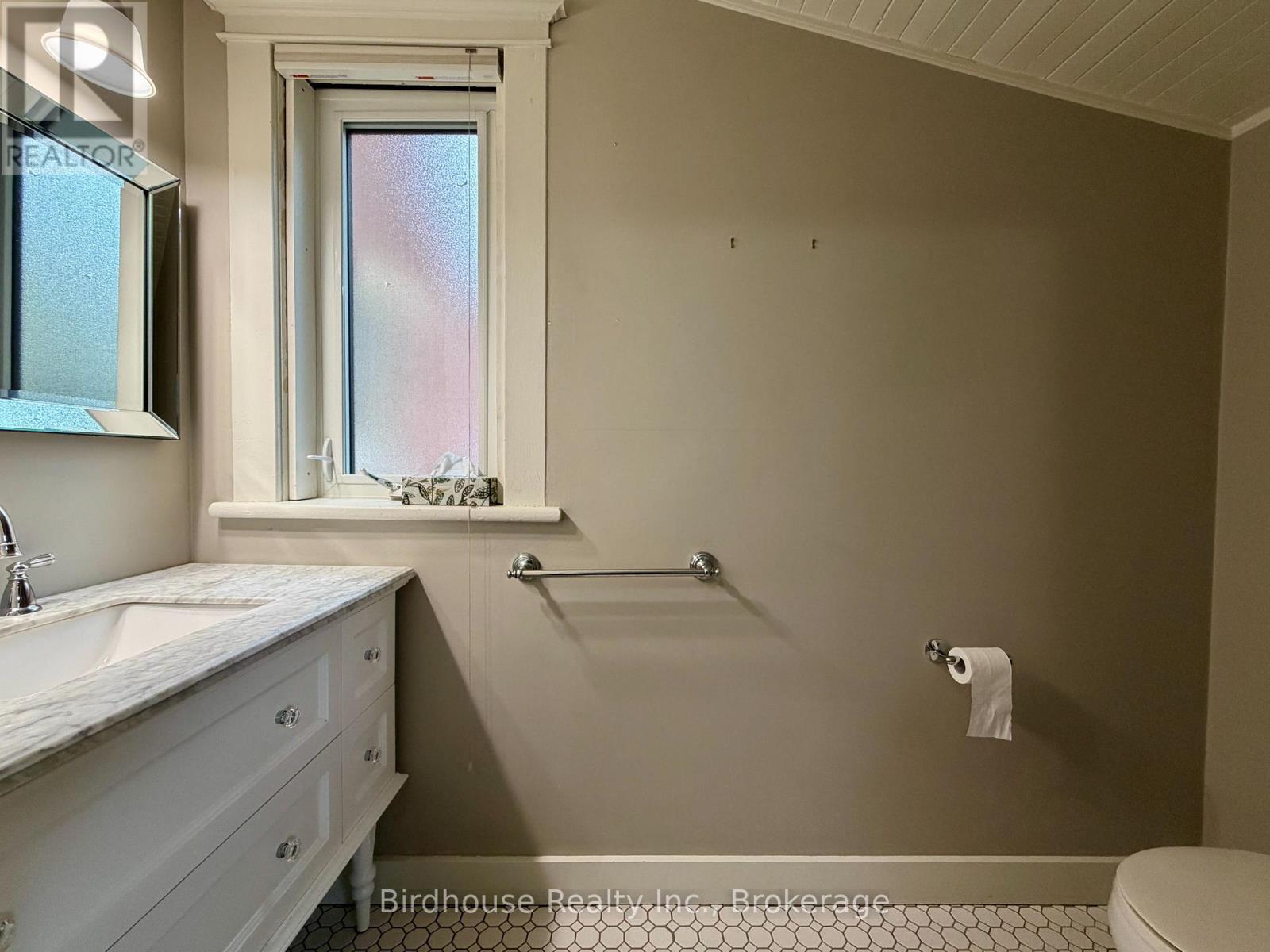 44 Cambridge Street N, Kawartha Lakes (Lindsay), Ontario  K9V 4C7 - Photo 14 - X14083996