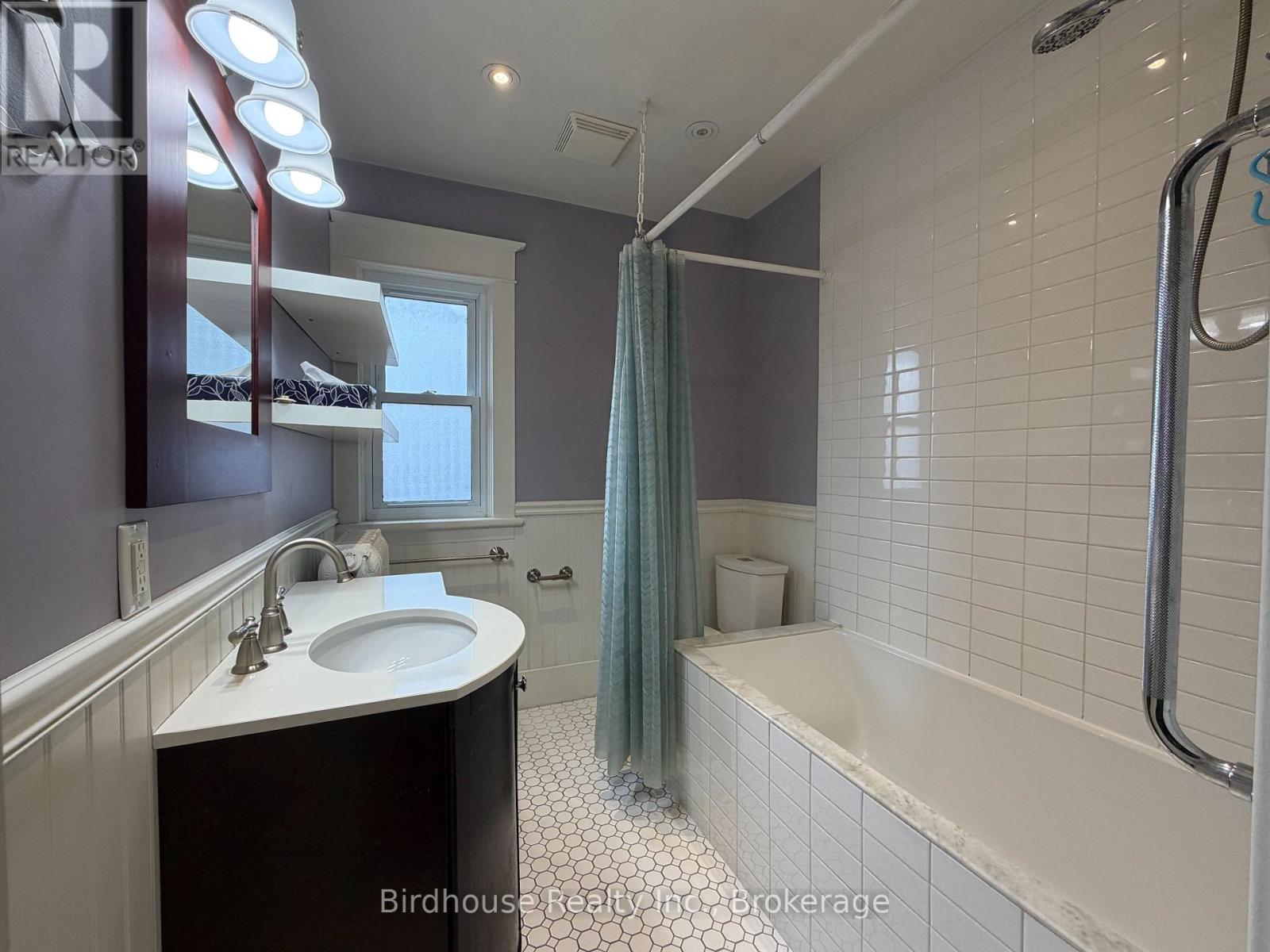 44 Cambridge Street N, Kawartha Lakes (Lindsay), Ontario  K9V 4C7 - Photo 19 - X14083996