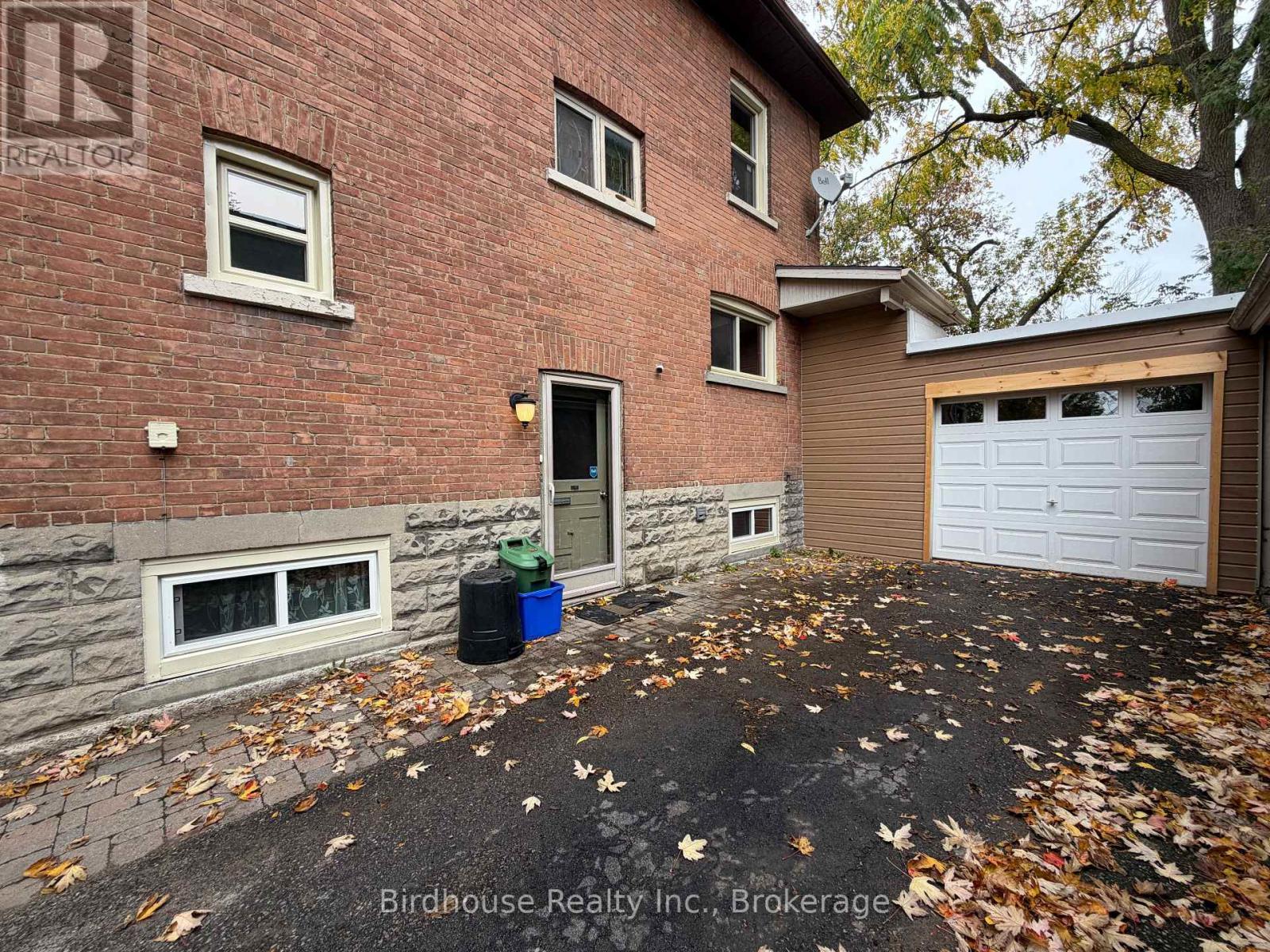 44 Cambridge Street N, Kawartha Lakes (Lindsay), Ontario  K9V 4C7 - Photo 4 - X14083996