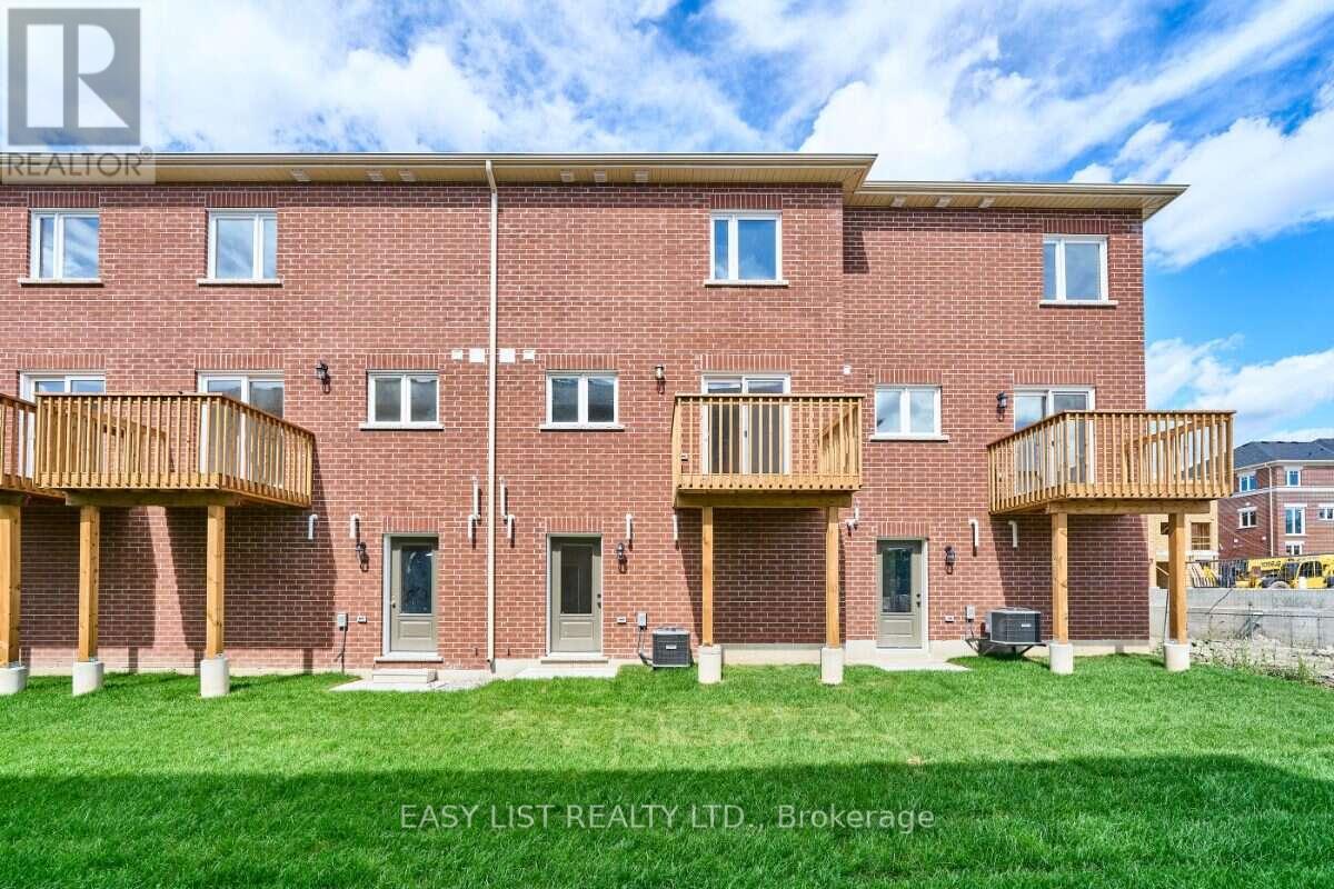 27 Nady Lane, Clarington (Newcastle), Ontario  L1B 0X4 - Photo 6 - E14084596