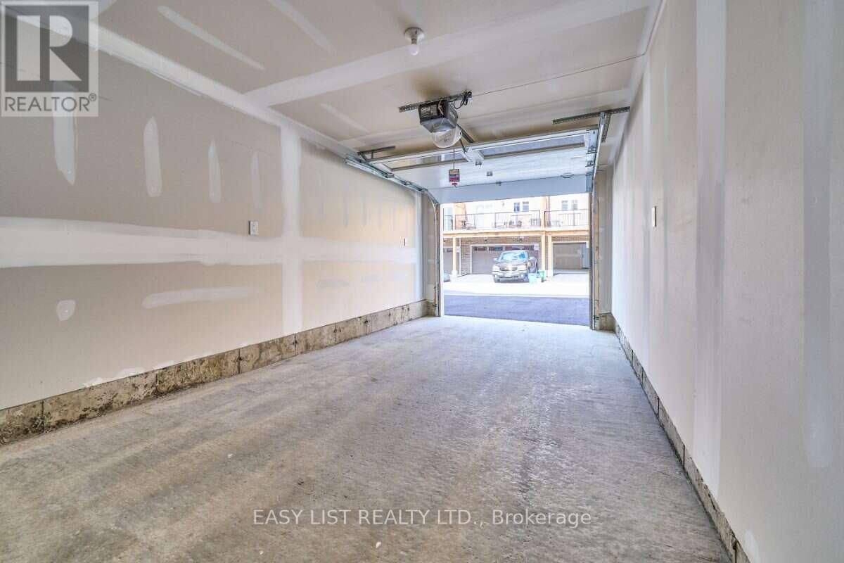 27 Nady Lane, Clarington (Newcastle), Ontario  L1B 0X4 - Photo 9 - E14084596