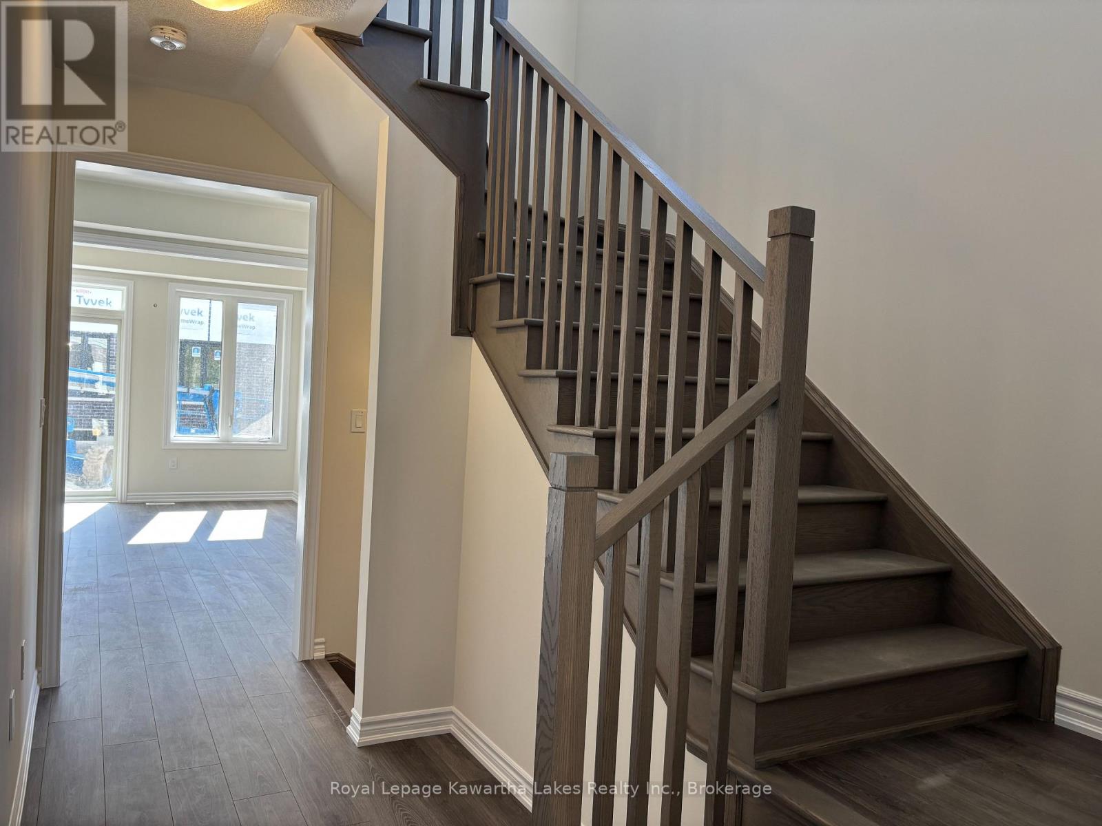 26 Ingle Way, Kawartha Lakes (Lindsay), Ontario  K9V 0T5 - Photo 12 - X14085584