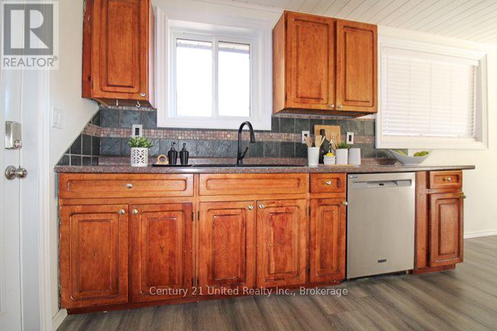 34 Cliffside Drive, Kawartha Lakes (Emily), Ontario  K0L 1T0 - Photo 22 - X14086834