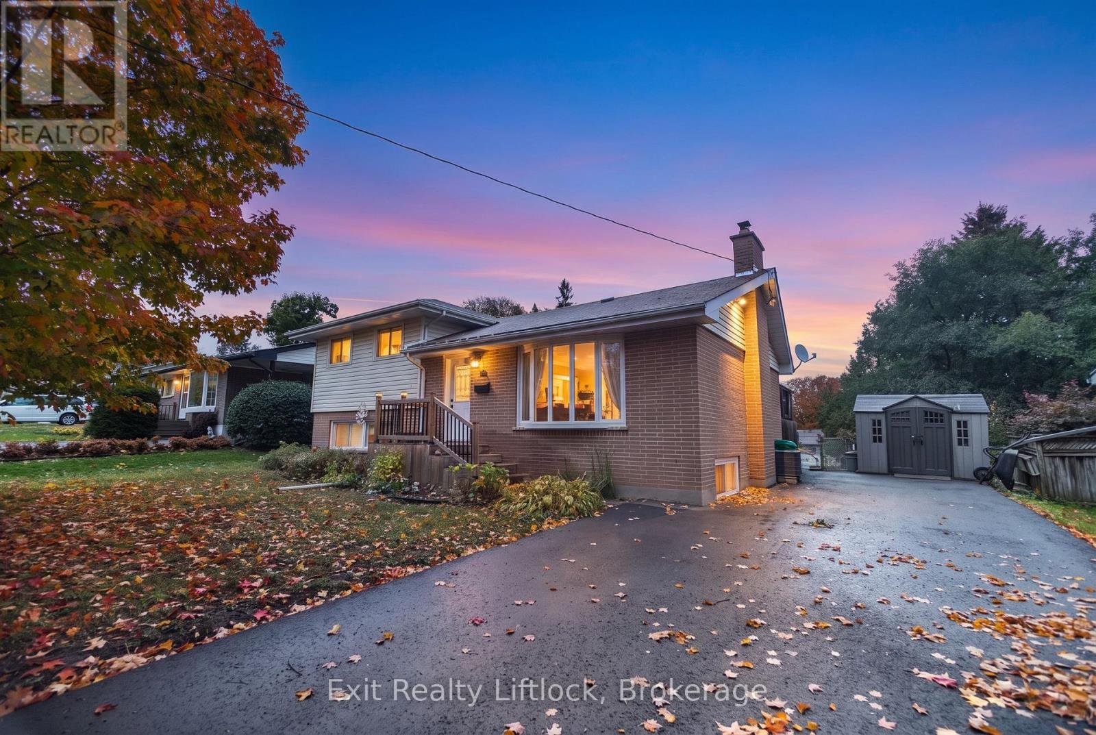 26 BEECHWOOD DRIVE, peterborough (monaghan ward 2), Ontario