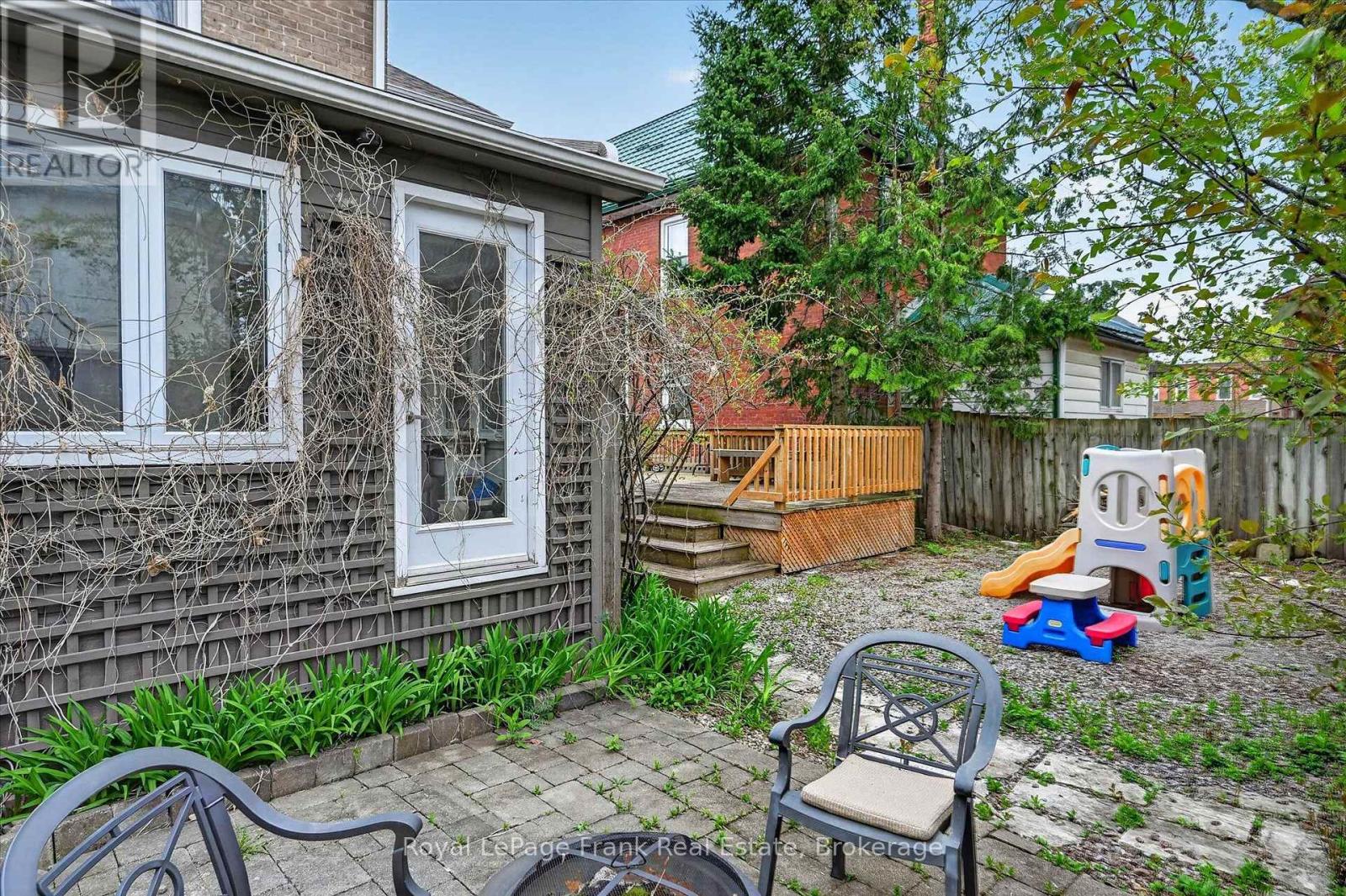 273 William Street, Peterborough (Town Ward 3), Ontario  K9J 5E5 - Photo 34 - X14087730