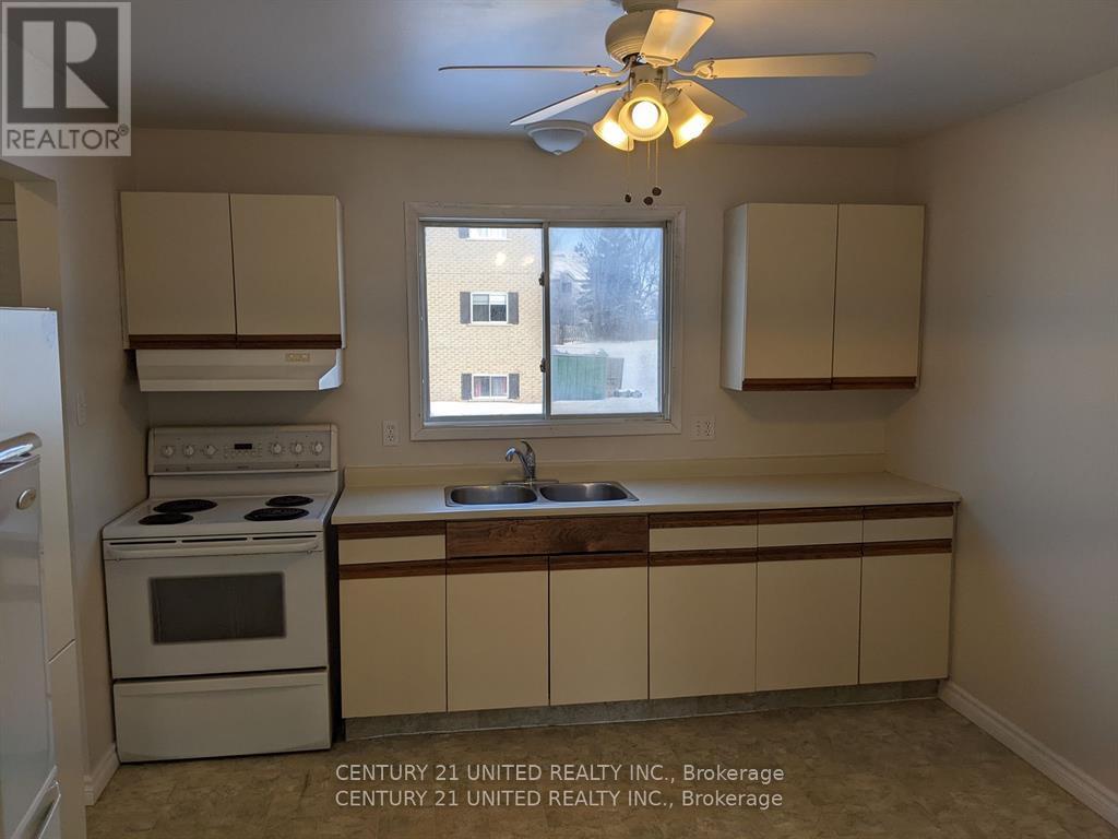 546 Crystal Drive, Peterborough (Ashburnham Ward 4), Ontario  K9J 8H1 - Photo 11 - X14089140