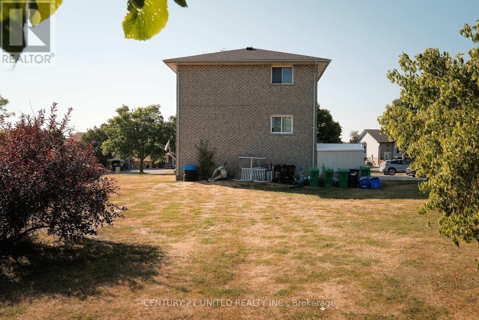 546 Crystal Drive, Peterborough (Ashburnham Ward 4), Ontario  K9J 8H1 - Photo 4 - X14089140
