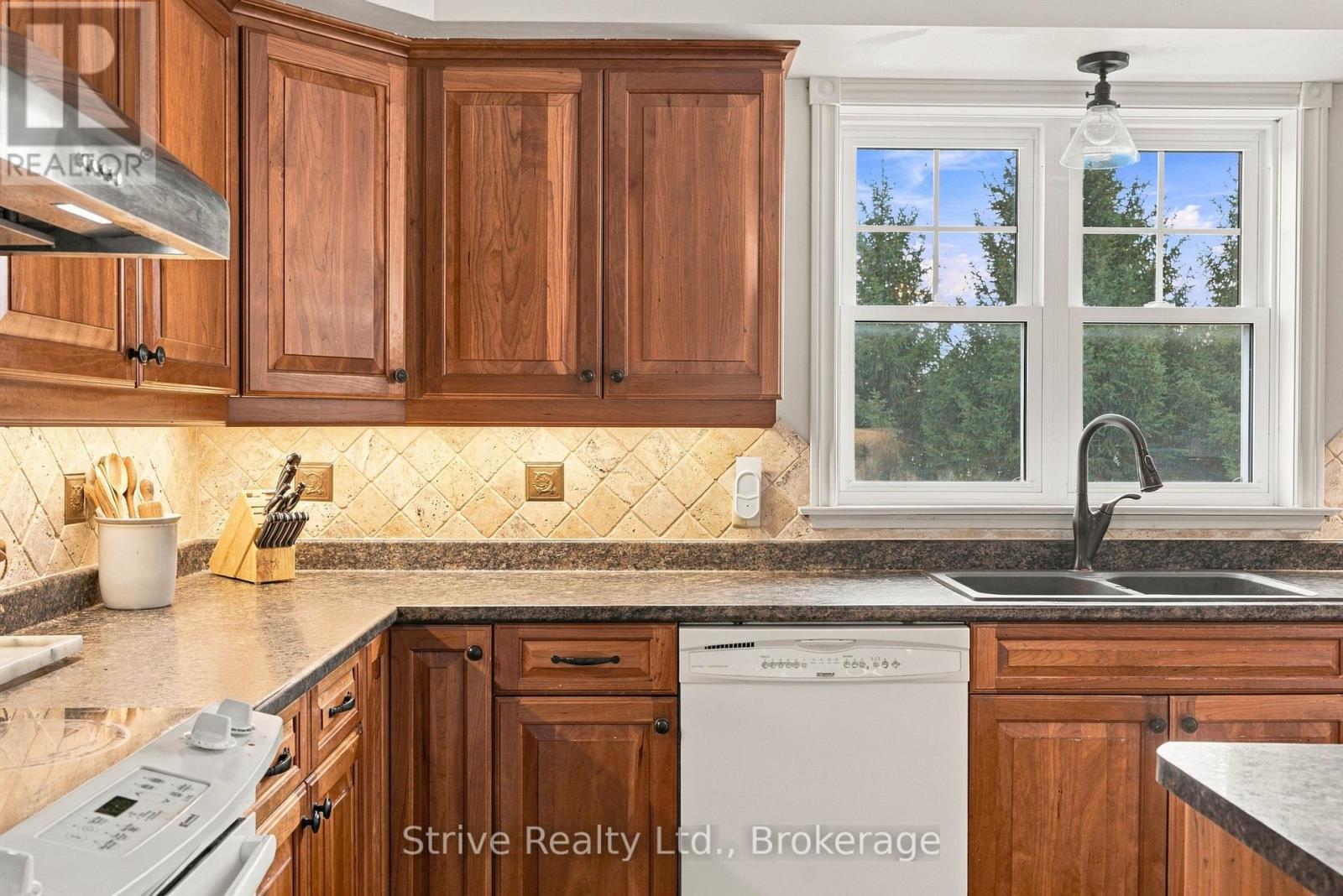 239 Fallis Line, Cavan Monaghan (Cavan Twp), Ontario  L0A 1G0 - Photo 15 - X14089230