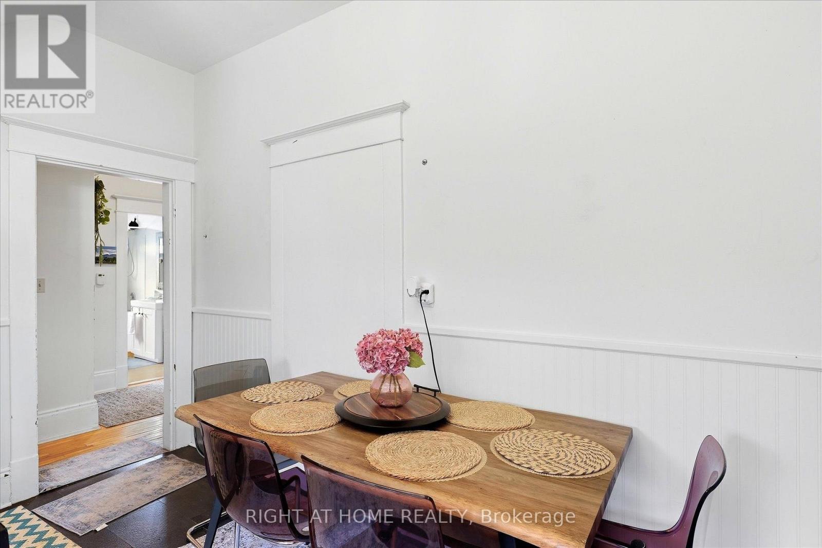 33 Melbourne Street W, Kawartha Lakes (Lindsay), Ontario  K9V 2S7 - Photo 22 - X14089814