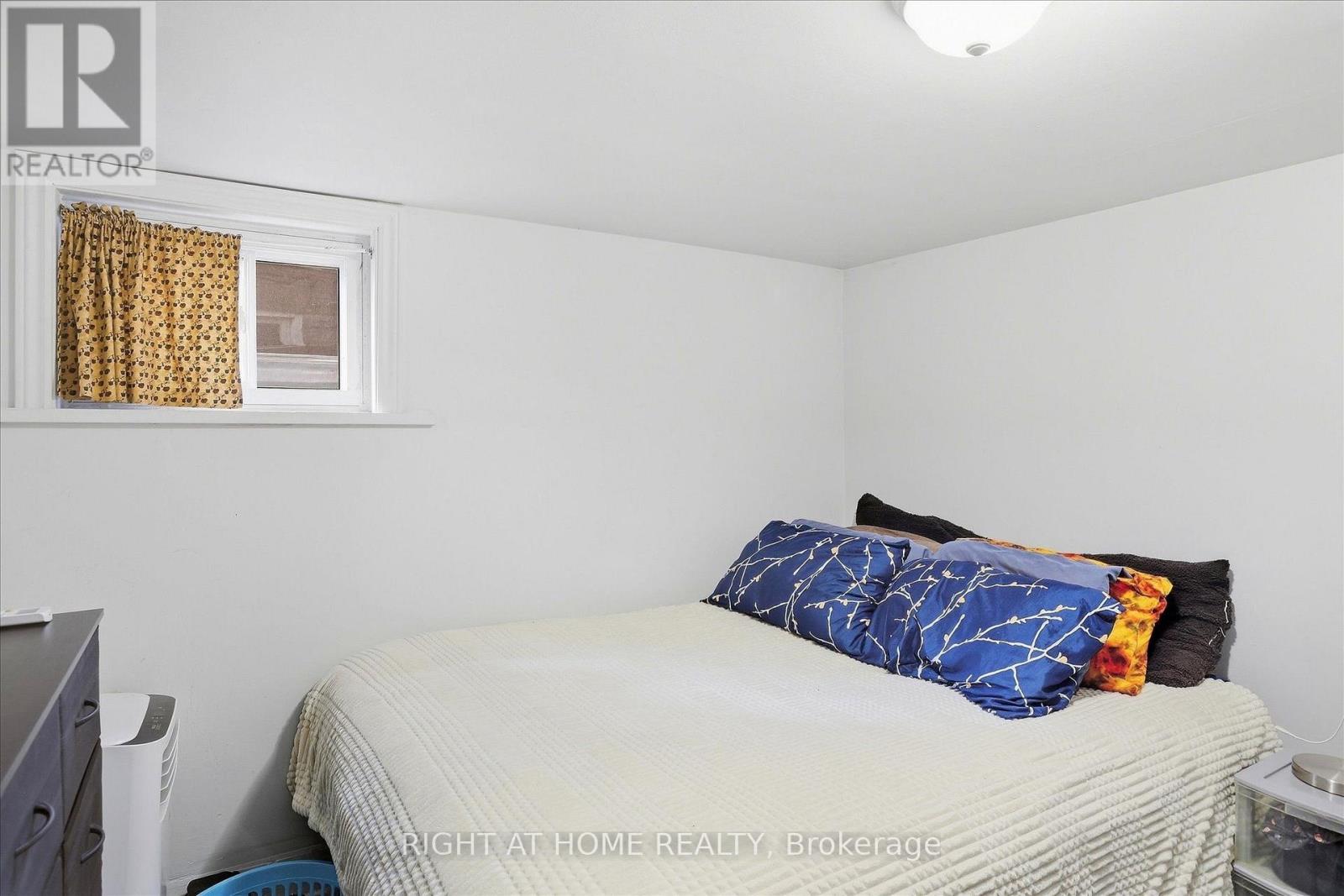 33 Melbourne Street W, Kawartha Lakes (Lindsay), Ontario  K9V 2S7 - Photo 33 - X14089814