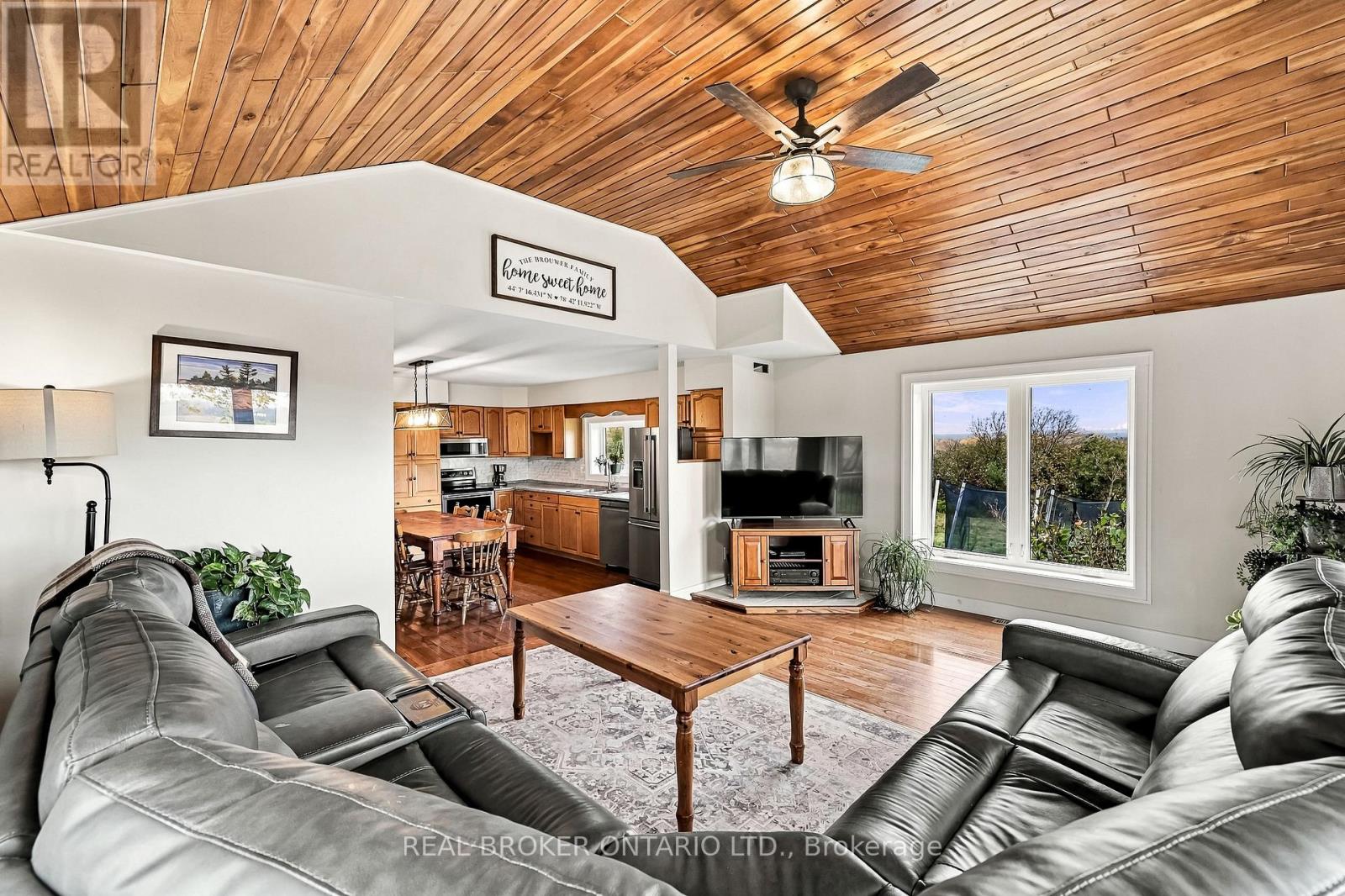 150 Ballyduff Road, Kawartha Lakes (Manvers), Ontario  L0A 1K0 - Photo 10 - X14090458
